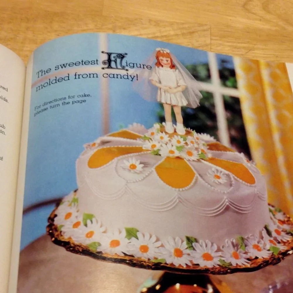 Wilton Cake Decorating 1983 first ed Celebrate!